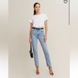 NWT Liza Ultra High Rise Straight Jeans